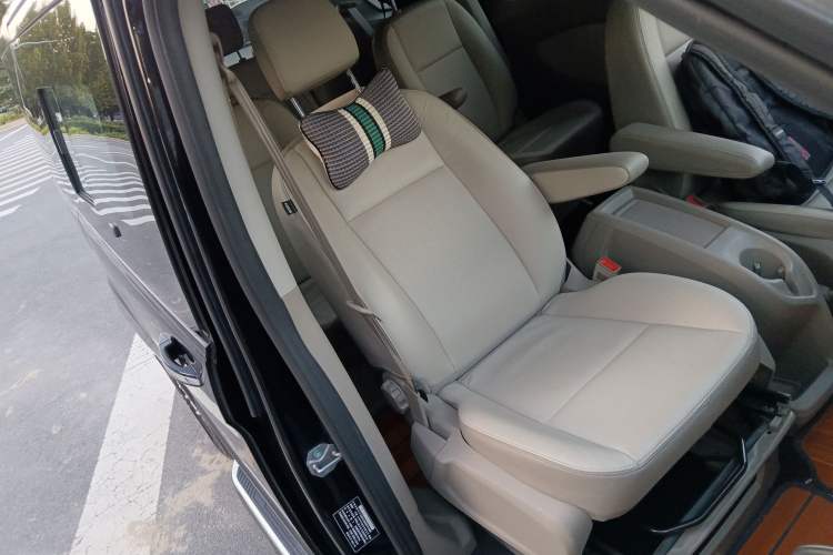 Used Ford Tourneo Custom 2020 2.0T Automatic Elite Version China VI Standard Right Front Seat