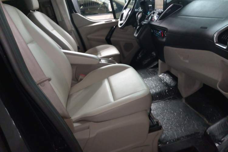 Used Ford Tourneo Custom 2020 2.0T Automatic Elite Edition China VI Standard Right Front Seat