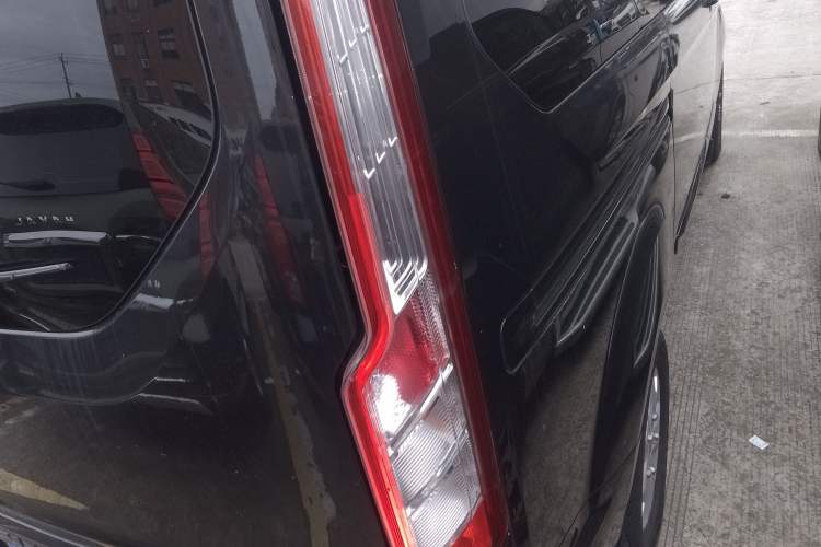 Used Ford Tourneo Custom 2020 2.0T Automatic Elite Edition China VI Standard Right Rear Taillight