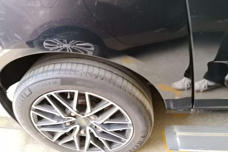 Used Ford Tourneo Custom 2020 2.0T Automatic Elite Version China VI Standard Right Rear Wheel Hub