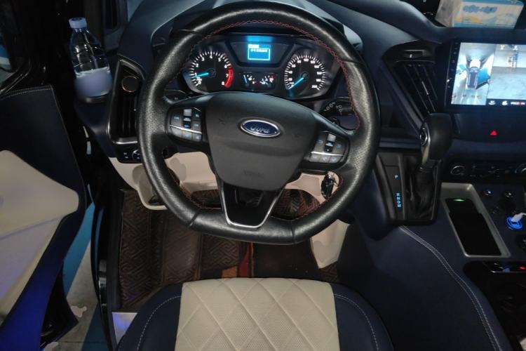 Used Ford Tourneo Custom 2020 2.0T Automatic Elite Edition China VI Standard Steering Wheel