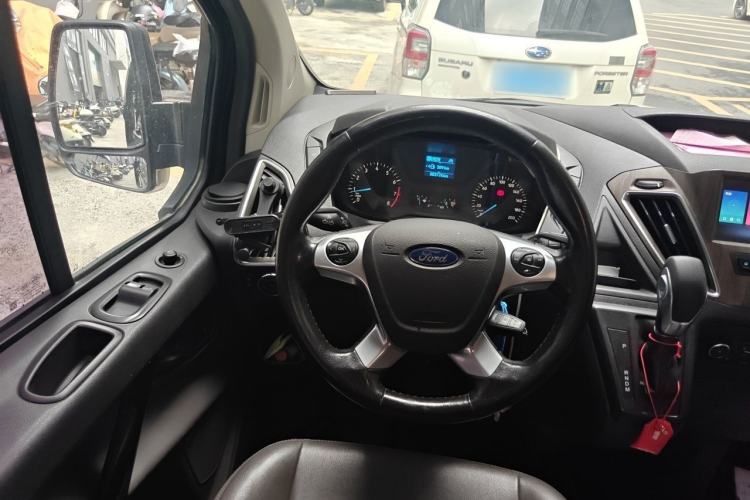 Used Ford Tourneo Custom 2020 2.0T Automatic Elite Edition China VI Standard Steering Wheel