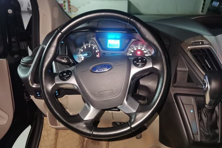 Used Ford Tourneo Custom 2020 2.0T Automatic Elite Edition China VI Standard Steering Wheel