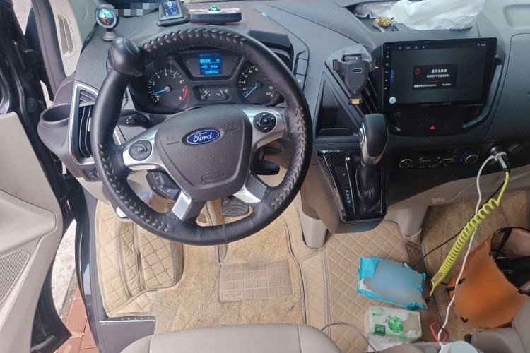 Used Ford Tourneo Custom 2020 2.0T Automatic Elite Edition China VI Standard Steering Wheel
