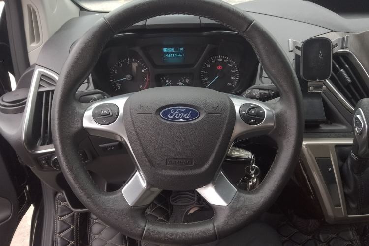 Used Ford Tourneo Custom 2020 2.0T Automatic Elite Edition China VI Standard Steering Wheel