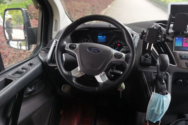 Used Ford Tourneo Custom 2020 Revised Version 2.0T Automatic Elite Edition Steering Wheel