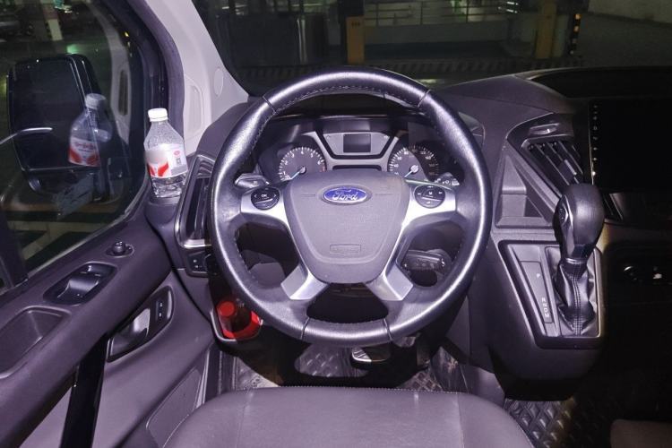 Used Ford Tourneo Custom 2020 Revised Version 2.0T Automatic Elite Edition Steering Wheel