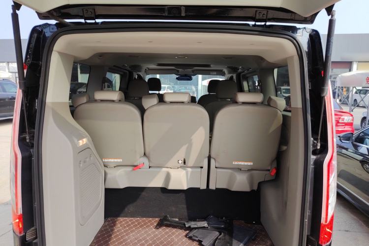 Used Ford Tourneo Custom 2020 2.0T Automatic Elite Edition China VI Standard Trunk