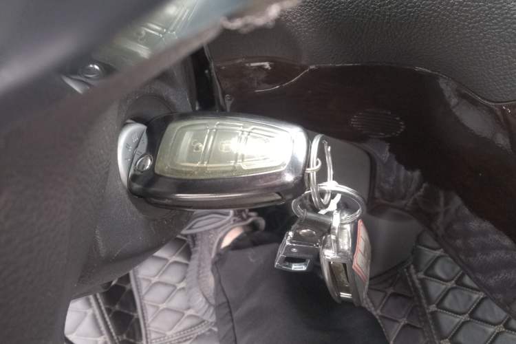 Used Ford Tourneo Custom 2020 2.0T Automatic Elite Edition China VI Standard Vehicle Key