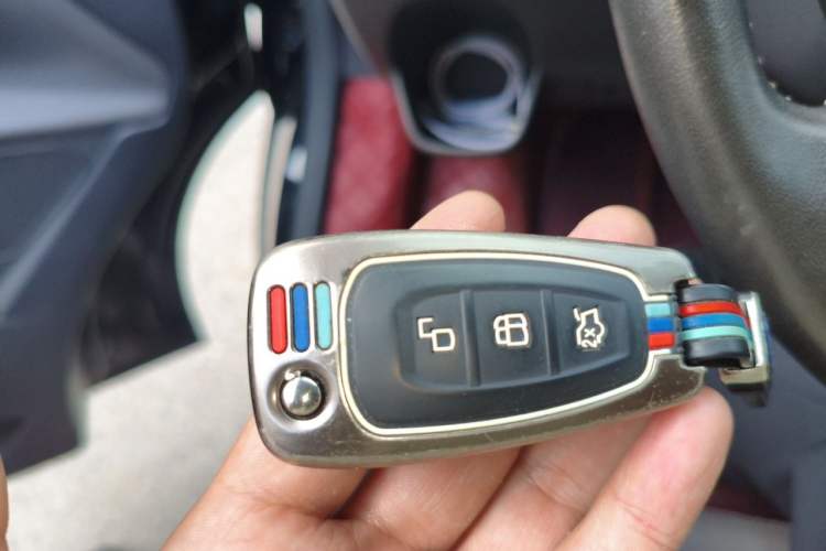 Used Ford Tourneo Custom 2020 Revised Version 2.0T Automatic – Elite Edition Vehicle Key