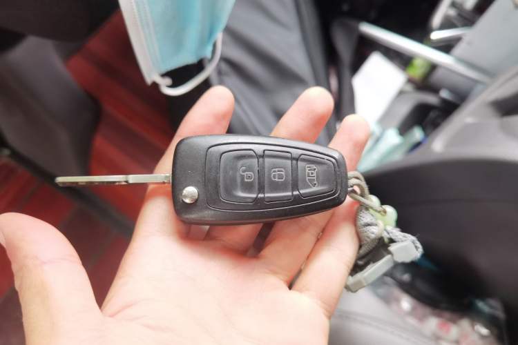 Used Ford Tourneo Custom 2020 Revised Version 2.0T Automatic Elite Edition Vehicle Key