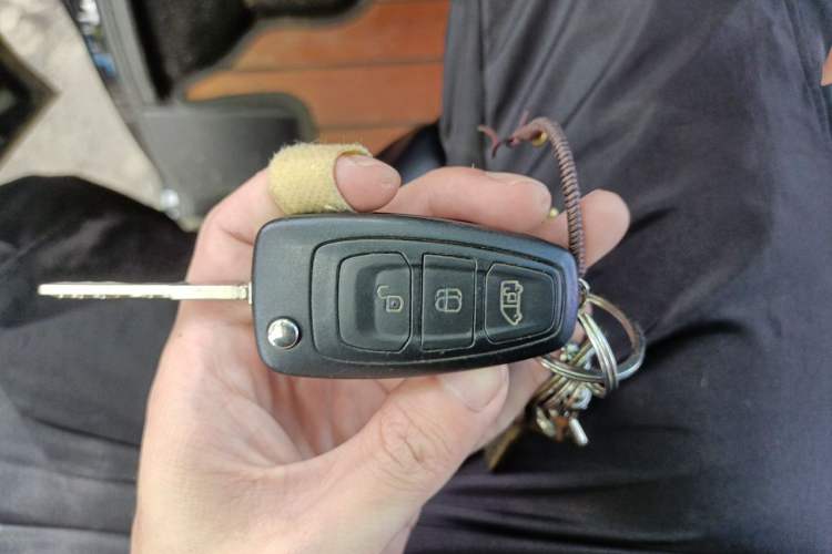 Used Ford Tourneo Custom 2020 2.0T Automatic Elite Edition China VI Standard Vehicle Key