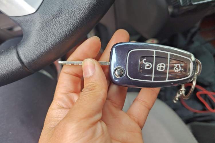 Used Ford Tourneo Custom 2020 Revised Version 2.0T Automatic Elite Edition Vehicle Key