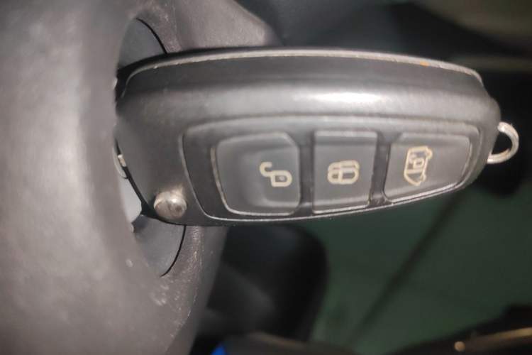 Used Ford Tourneo Custom 2020 2.0T Automatic Elite Edition China VI Standard Vehicle Key