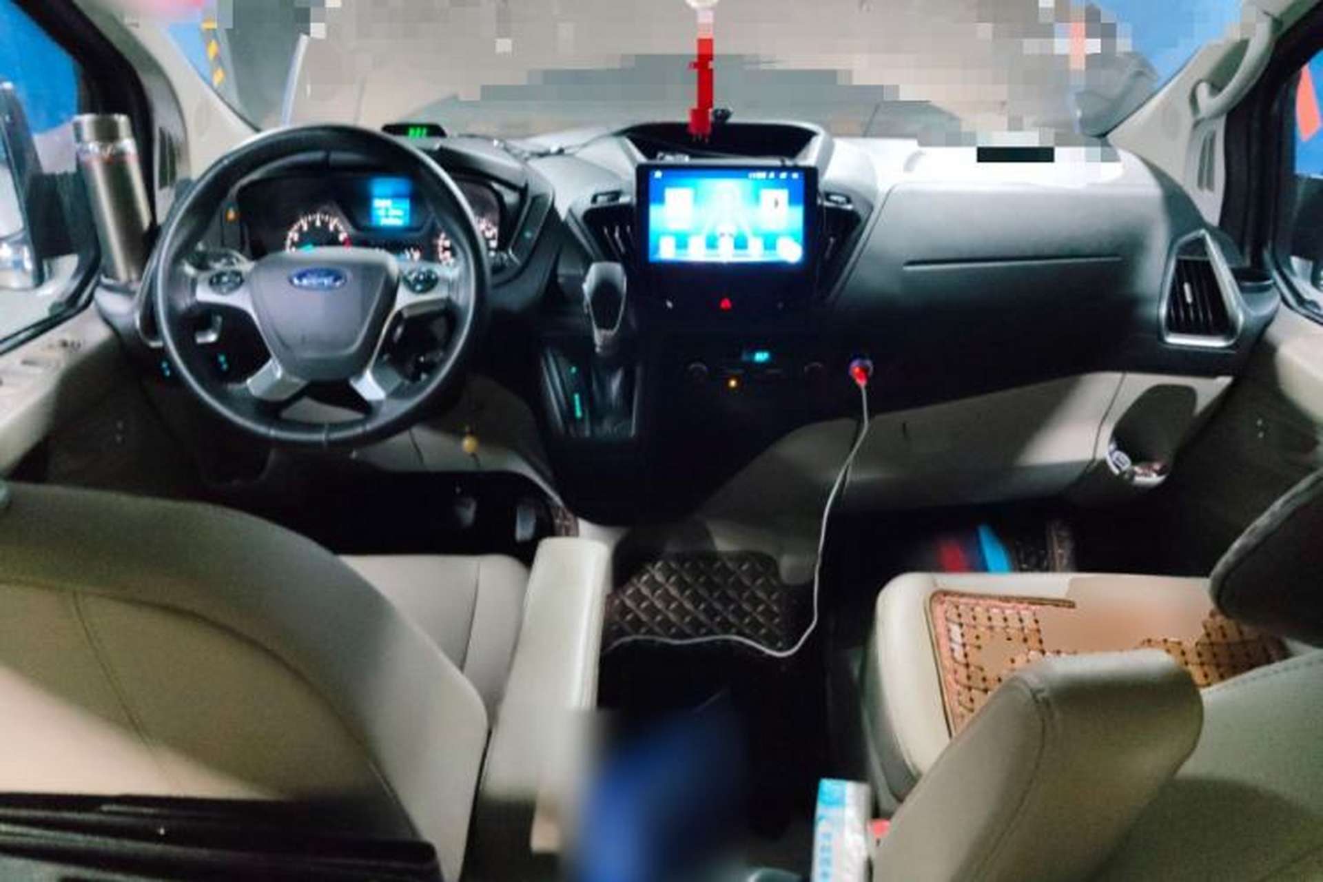 Used Ford Tourneo Custom 2020 Revised Version 2.0T Automatic Elite Edition Center Console