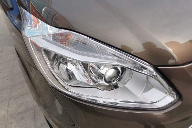 Used Ford Tourneo Custom 2020 2.0T Automatic Elite Edition China VI Standard Right Front Headlight
