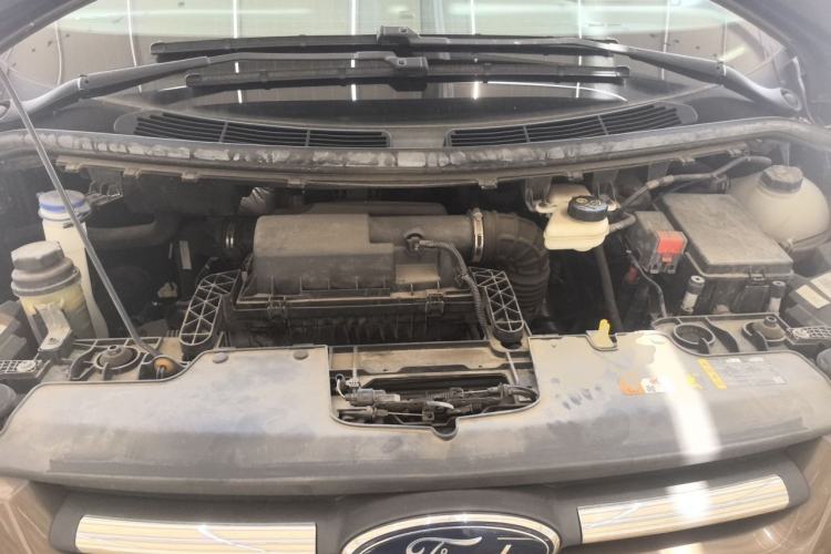 Used Ford Tourneo Custom 2020 2.0T Automatic Elite Edition China VI Standard Engine Bay