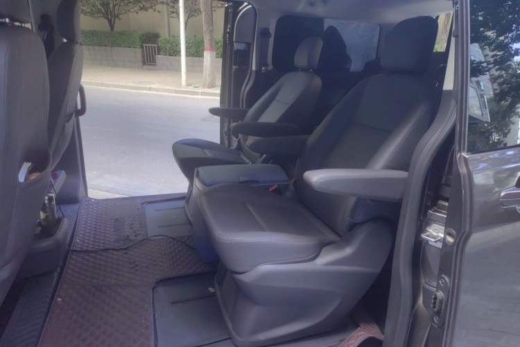 Used Ford Tourneo Custom 2020 2.0T Automatic Elite Edition China VI Standard Left Rear Seat