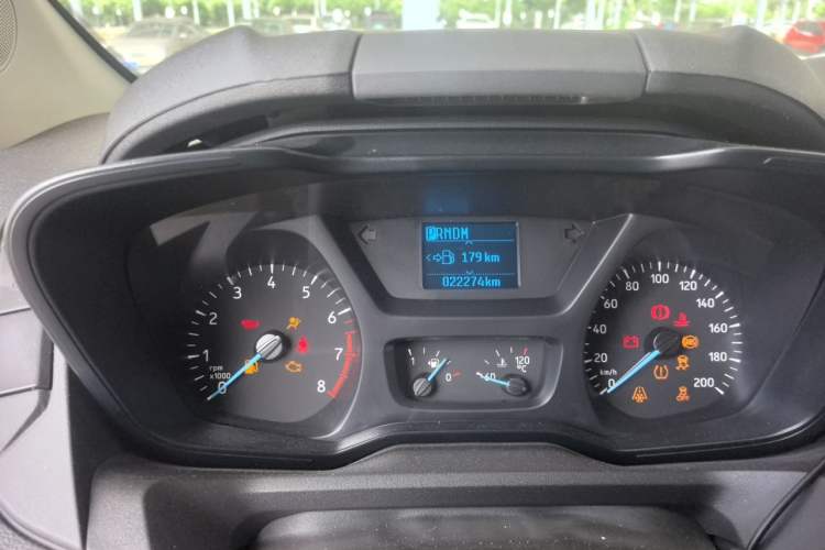 Used Ford Tourneo Custom 2020 2.0T Automatic Elite Edition China VI Standard Odometer Close Up