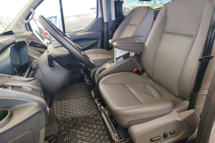 Used Ford Tourneo Custom 2020 Revised Version 2.0T Automatic – Elite Edition Left Front Seat