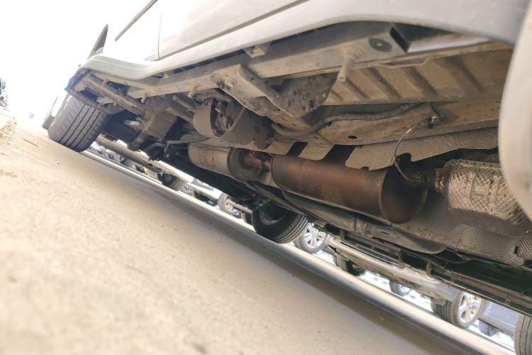 Used Ford Tourneo Custom 2020 Revised Version 2.0T Automatic – Elite Edition Right Side Sill