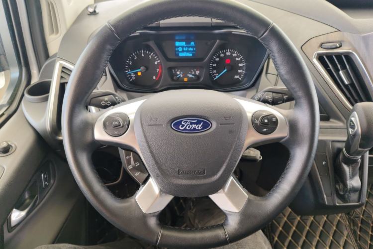 Used Ford Tourneo Custom 2020 Revised Version 2.0T Automatic – Elite Edition Steering Wheel