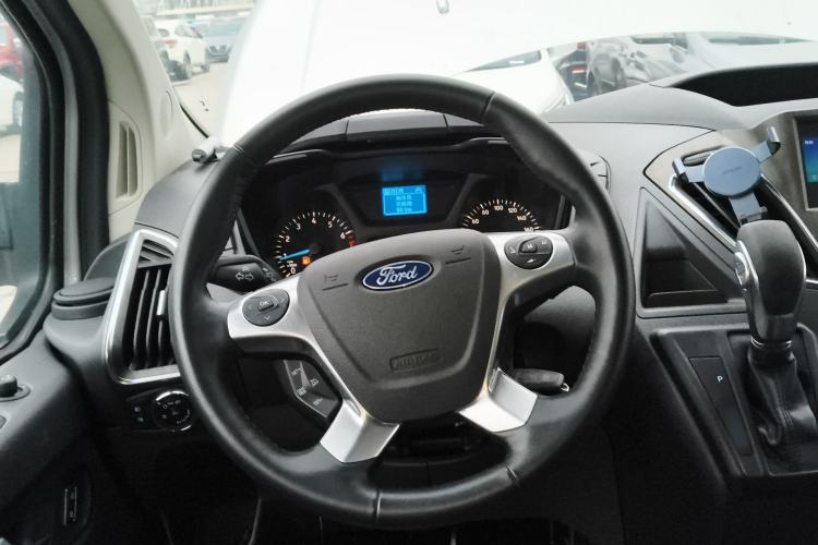 Used Ford Tourneo Custom 2020 Revised Version 2.0T Automatic – Elite Edition Steering Wheel