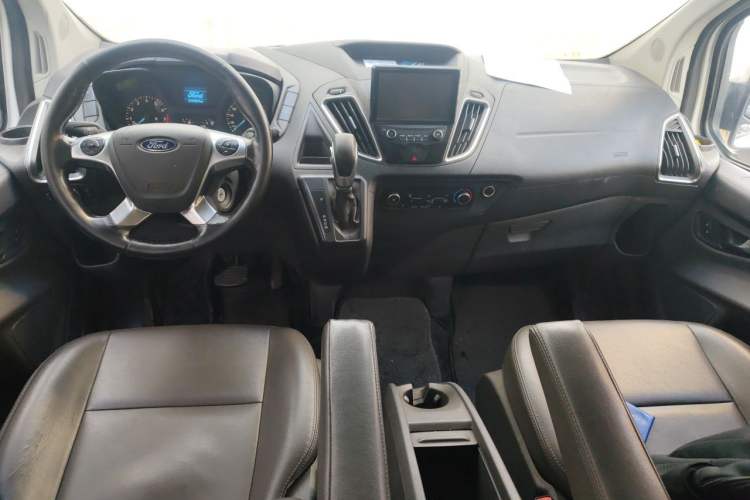 Used Ford Tourneo Custom 2020 Revised Version 2.0T Automatic Elite Edition Center Console