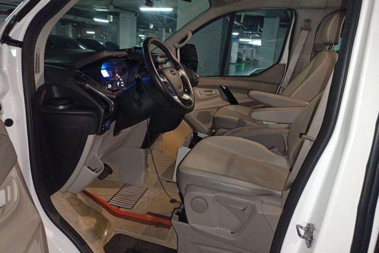 Used Ford Tourneo Custom 2020 2.0T Automatic Elite Edition China VI Standard Driver Seat