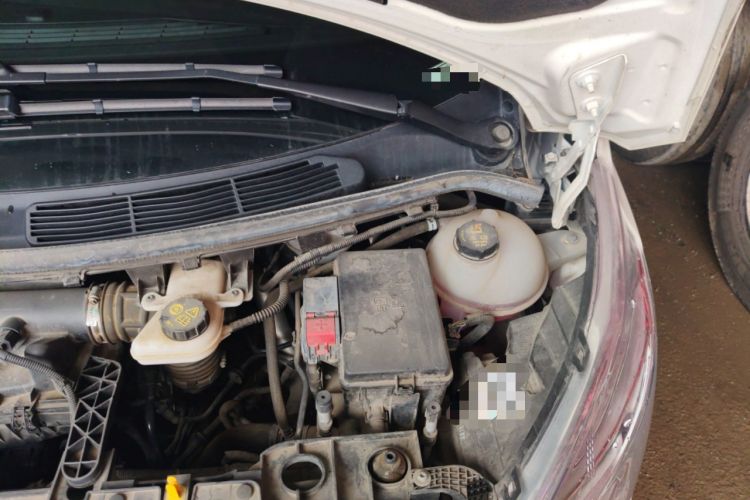 Used Ford Tourneo Custom 2020 2.0T Automatic Elite Version China VI Standard Engine Bay Left