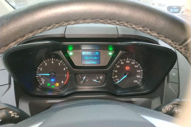 Used Ford Tourneo Custom 2020 2.0T Automatic Elite Edition China VI Standard Instrument Cluster