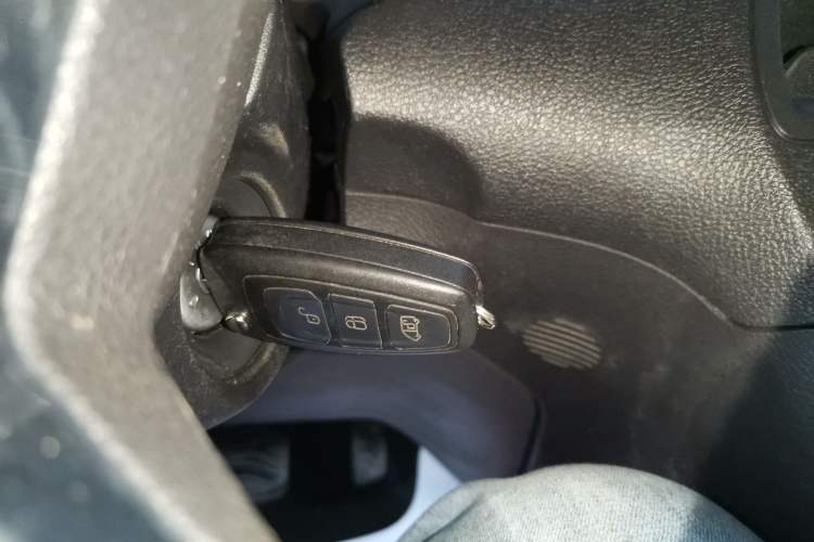 Used Ford Tourneo Custom 2020 2.0T Automatic Elite Edition China VI Standard Interior 1