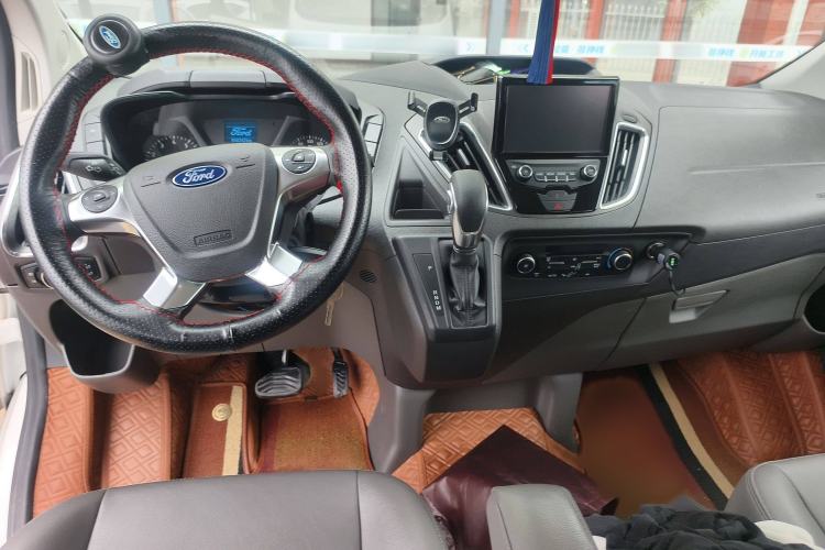Used Ford Tourneo Custom 2020 2.0T Automatic Elite Edition China VI Standard Interior 3