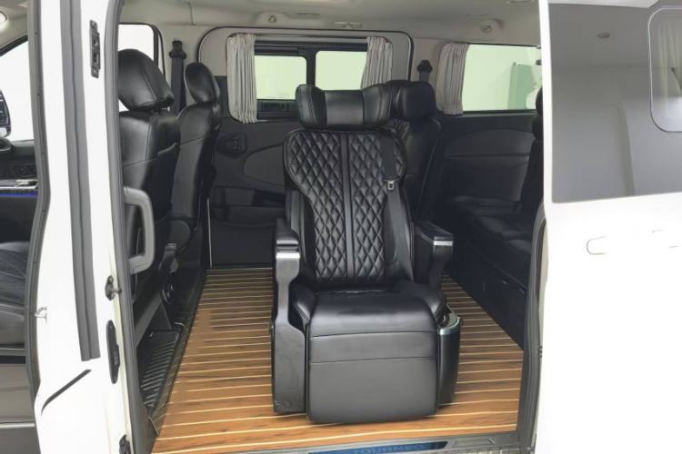 Used Ford Tourneo Custom 2020 2.0T Automatic Elite Edition China VI Standard Interior 8