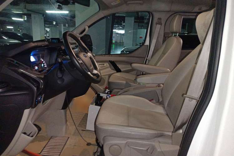 Used Ford Tourneo Custom 2020 2.0T Automatic Elite Edition China VI Standard Left Front Seat