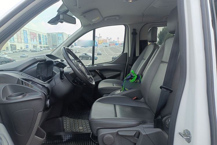 Used Ford Tourneo Custom 2020 Revised Version 2.0T Automatic Elite Edition Left Front Seat