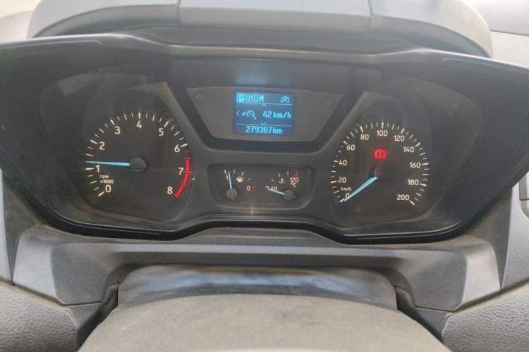 Used Ford Tourneo Custom 2020 Revised Version 2.0T Automatic Elite Edition Odometer Close Up