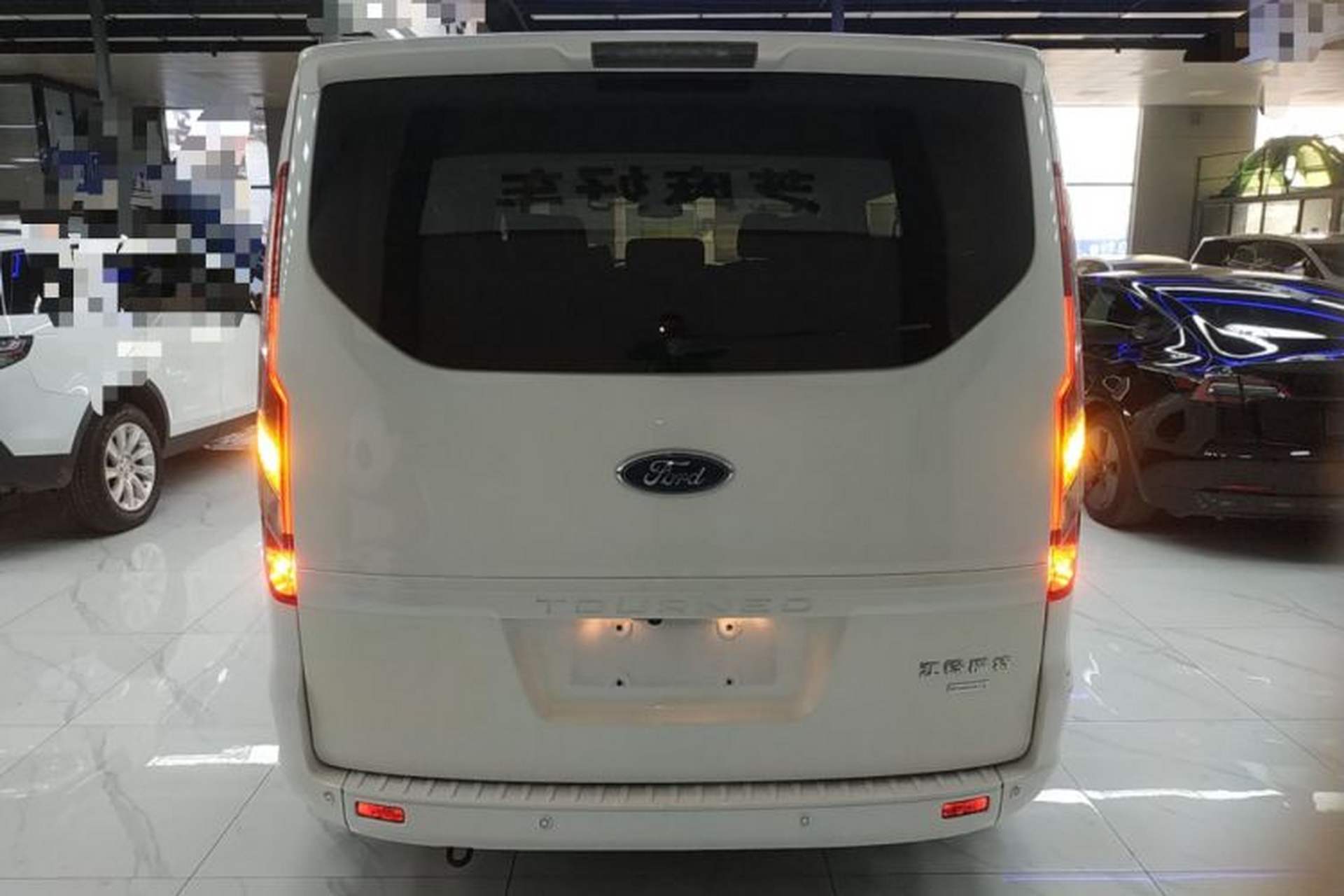 Used Ford Tourneo Custom 2020 2.0T Automatic Elite Edition China VI Standard Rear