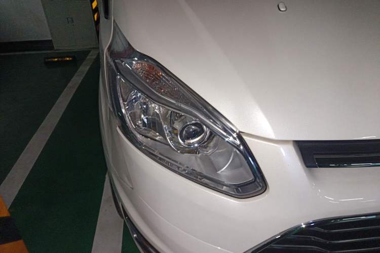 Used Ford Tourneo Custom 2020 2.0T Automatic Elite Edition China VI Standard Right Front Headlight