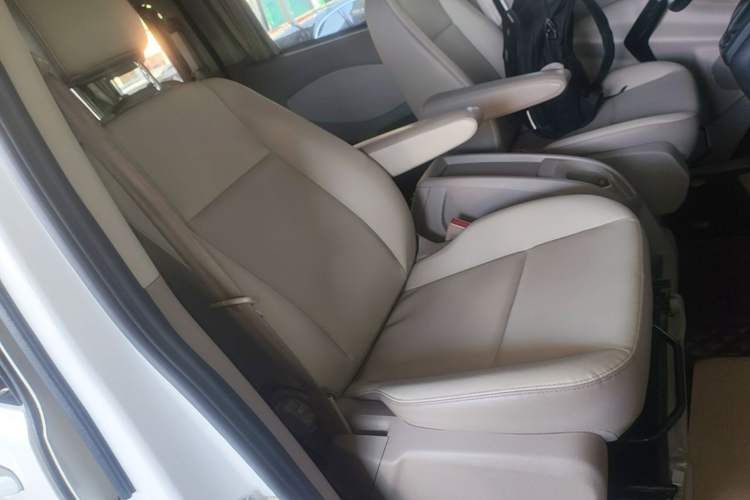Used Ford Tourneo Custom 2020 2.0T Automatic Elite Edition China VI Standard Right Front Seat