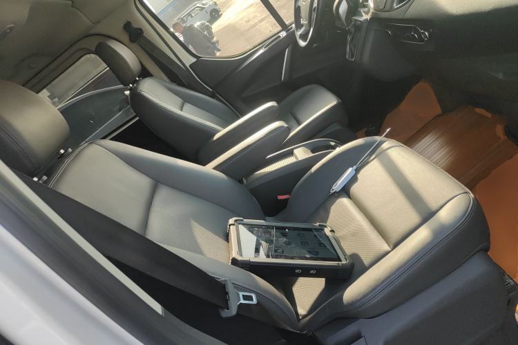 Used Ford Tourneo Custom 2020 2.0T Automatic Elite Version China VI Standard Right Front Seat