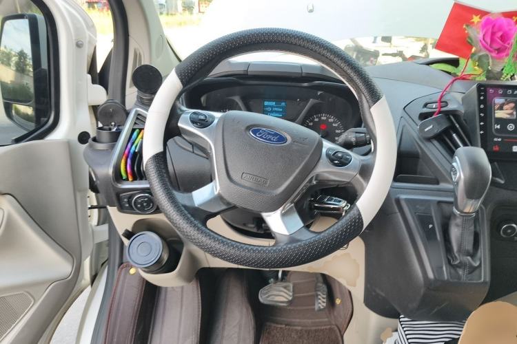 Used Ford Tourneo Custom 2020 2.0T Automatic Elite Edition China VI Standard Steering Wheel