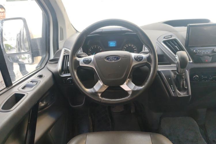 Used Ford Tourneo Custom 2020 Revised Version 2.0T Automatic Elite Edition Steering Wheel