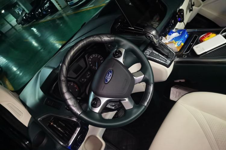Used Ford Tourneo Custom  Steering Wheel