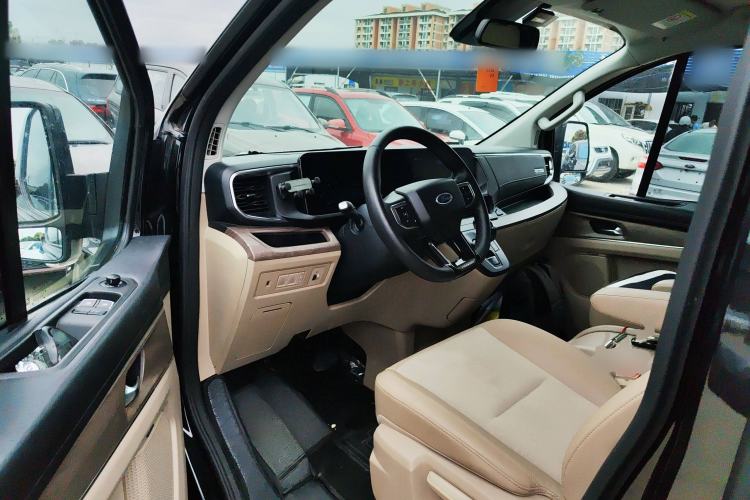 Used Ford Tourneo Custom 2023 2.0T Automatic Comfort Edition Driver Seat