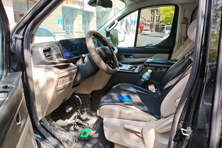 Used Ford Tourneo Custom 2023 2.0T Automatic Comfort Edition Driver Seat