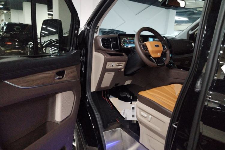 Used Ford Tourneo Custom 2023 2.0T Automatic Comfort Edition Driver Seat