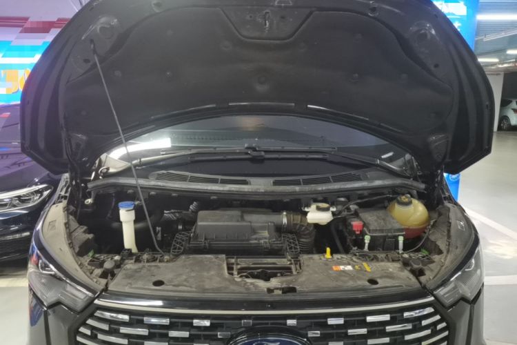 Used Ford Tourneo Custom 2023 2.0T Automatic Comfort Edition Engine Bay