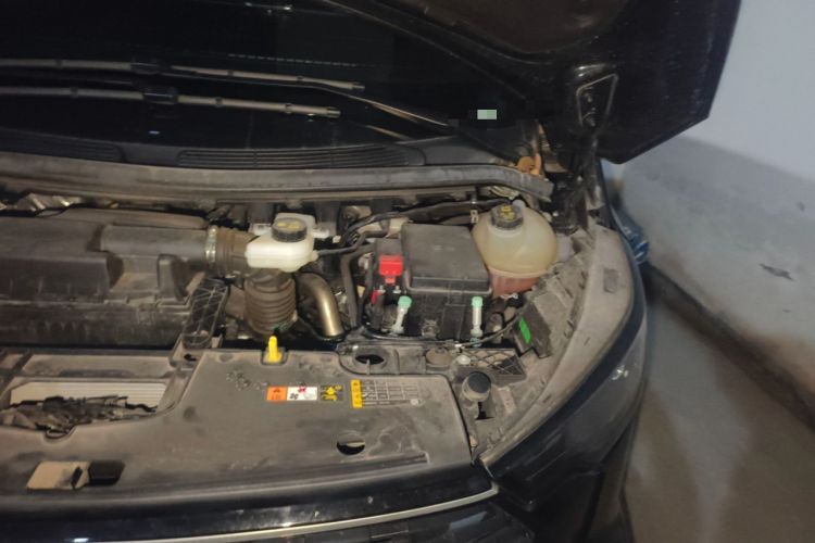 Used Ford Tourneo Custom 2023 2.0T Automatic Prestige Edition Engine Bay Left