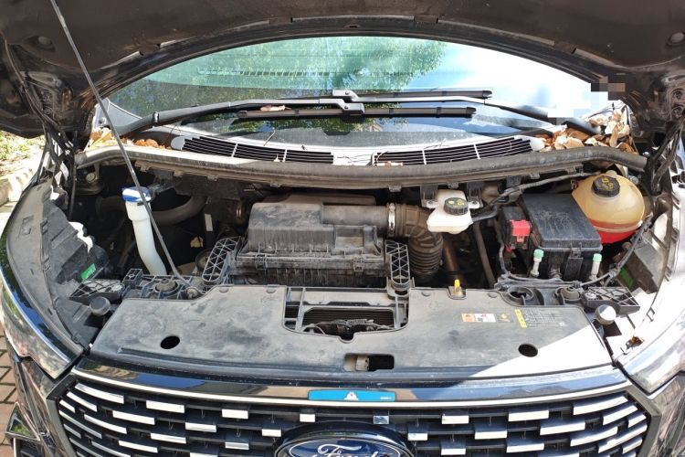 Used Ford Tourneo Custom 2023 2.0T Automatic Comfort Edition Engine Bay